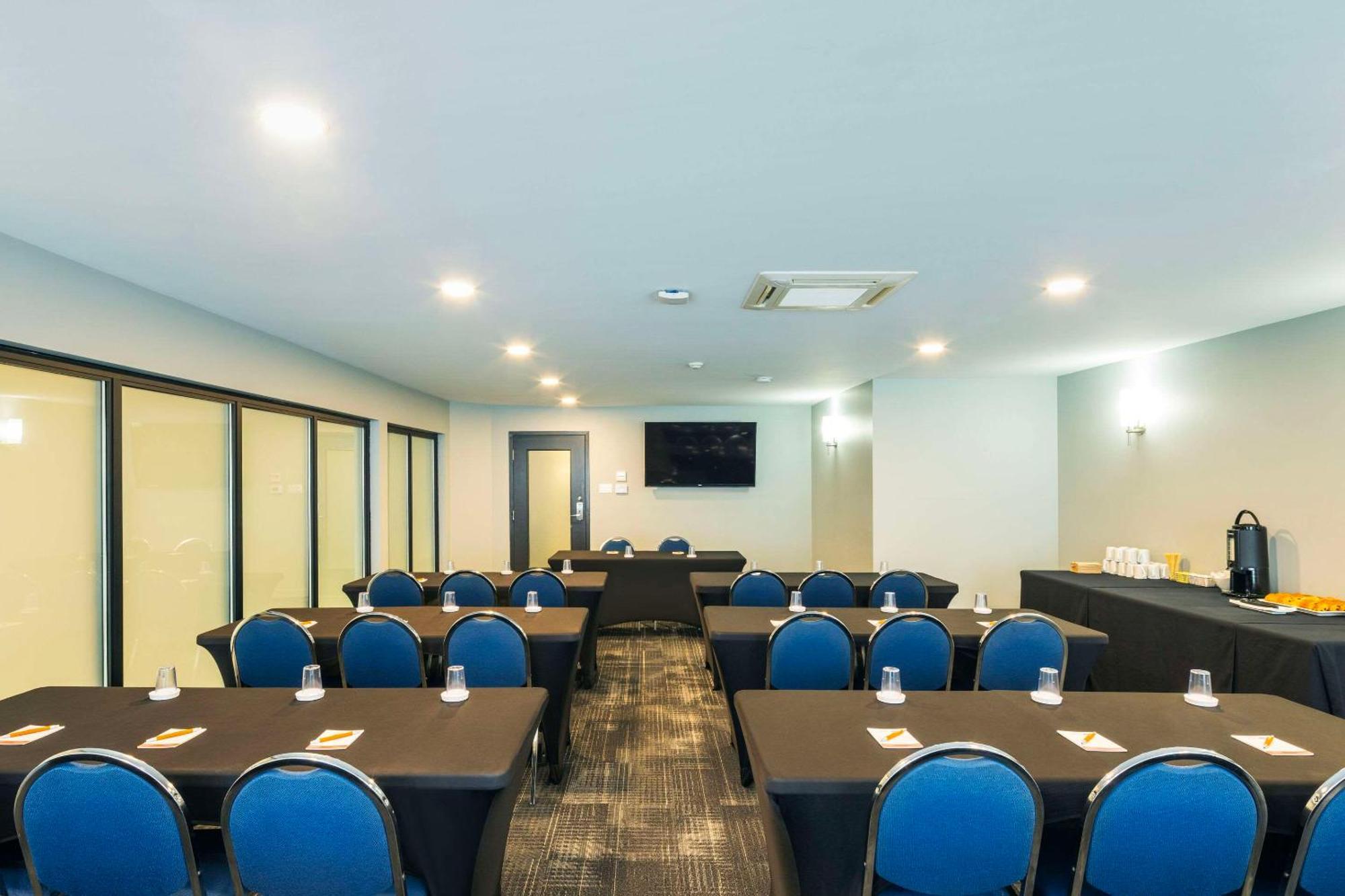 Hotel Les De Laviolette Ascend Collection Trois-Rivieres