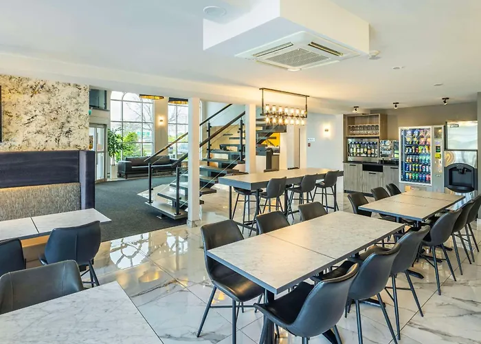 Les Suites de Laviolette Ascend Hotel Collection