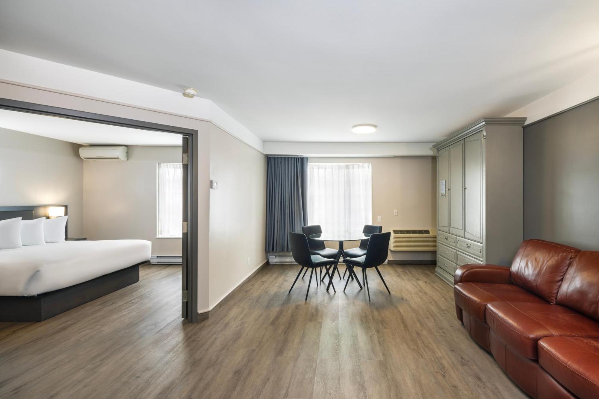 Les De Laviolette Ascend Collection Hotel 3*