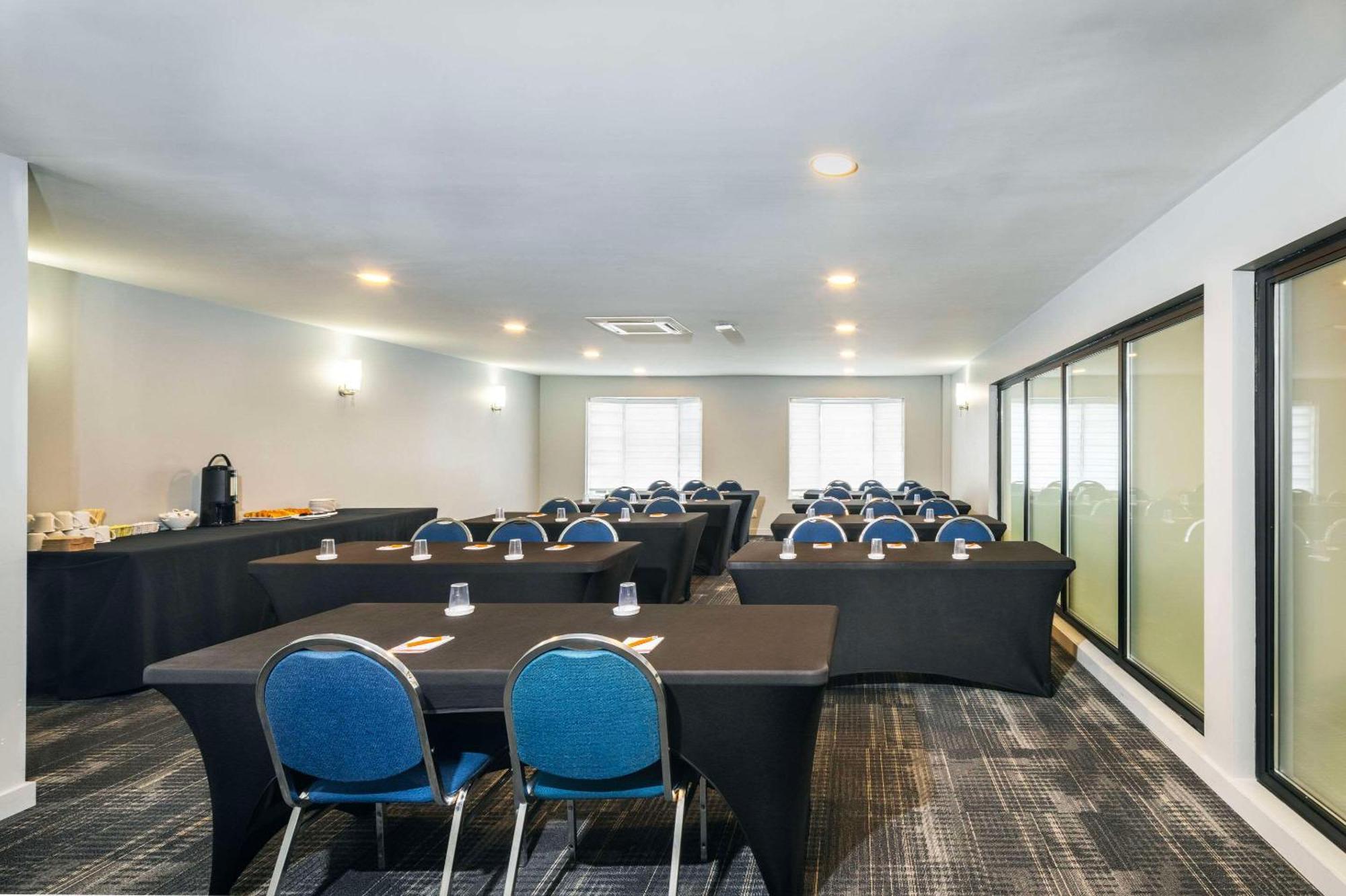 Les De Laviolette Ascend Collection Hotel 3*
